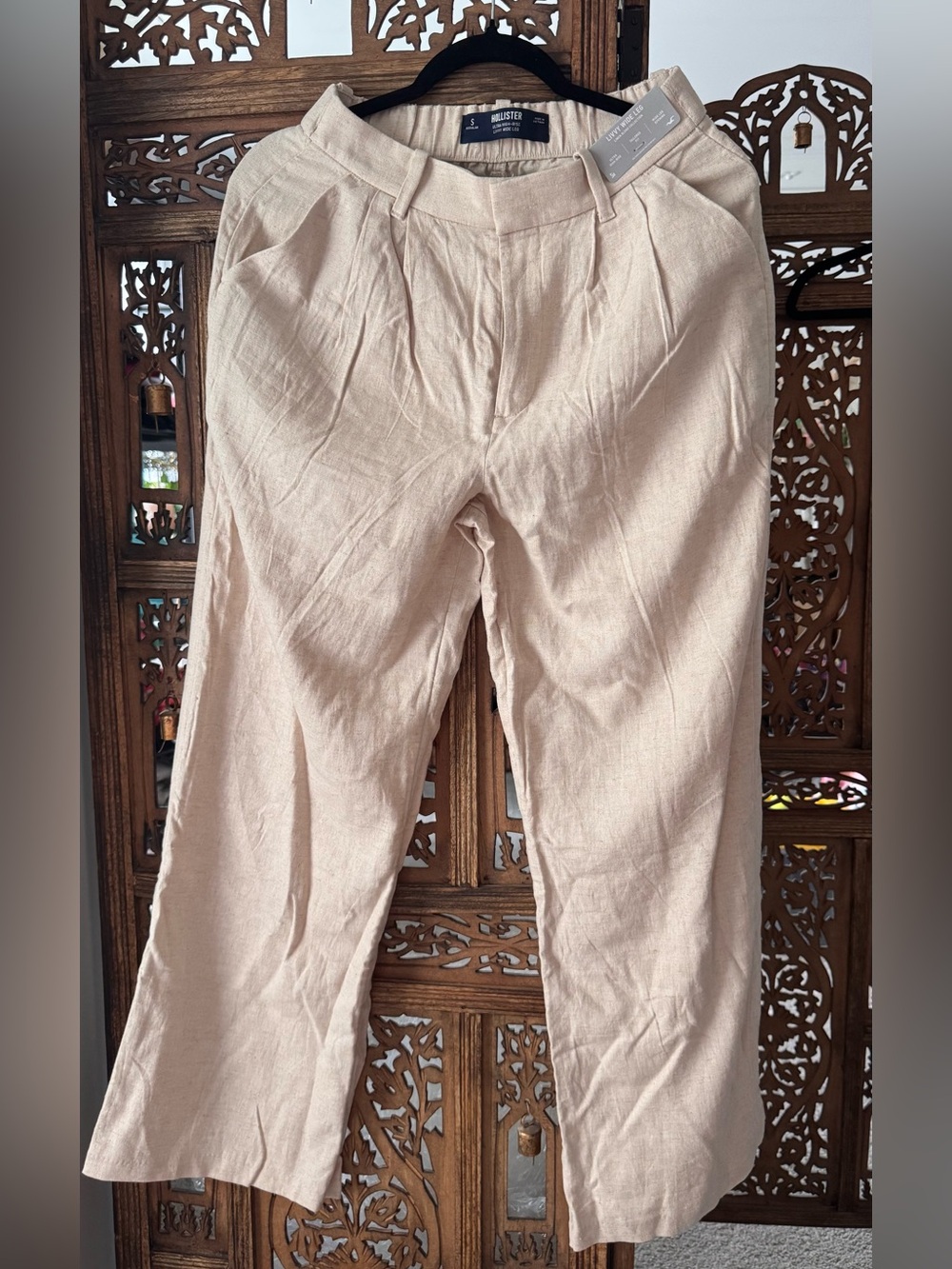 Hollister Women’s Beige Linen-Blend pants